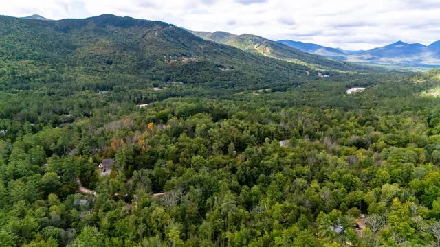 $625,000 | 263 Covered Bridge Lane, Bartlett, NH 03812
