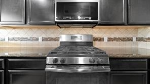 9990 Chimney Swift Lane Conroe, TX 77385 - Photo 6 of 8