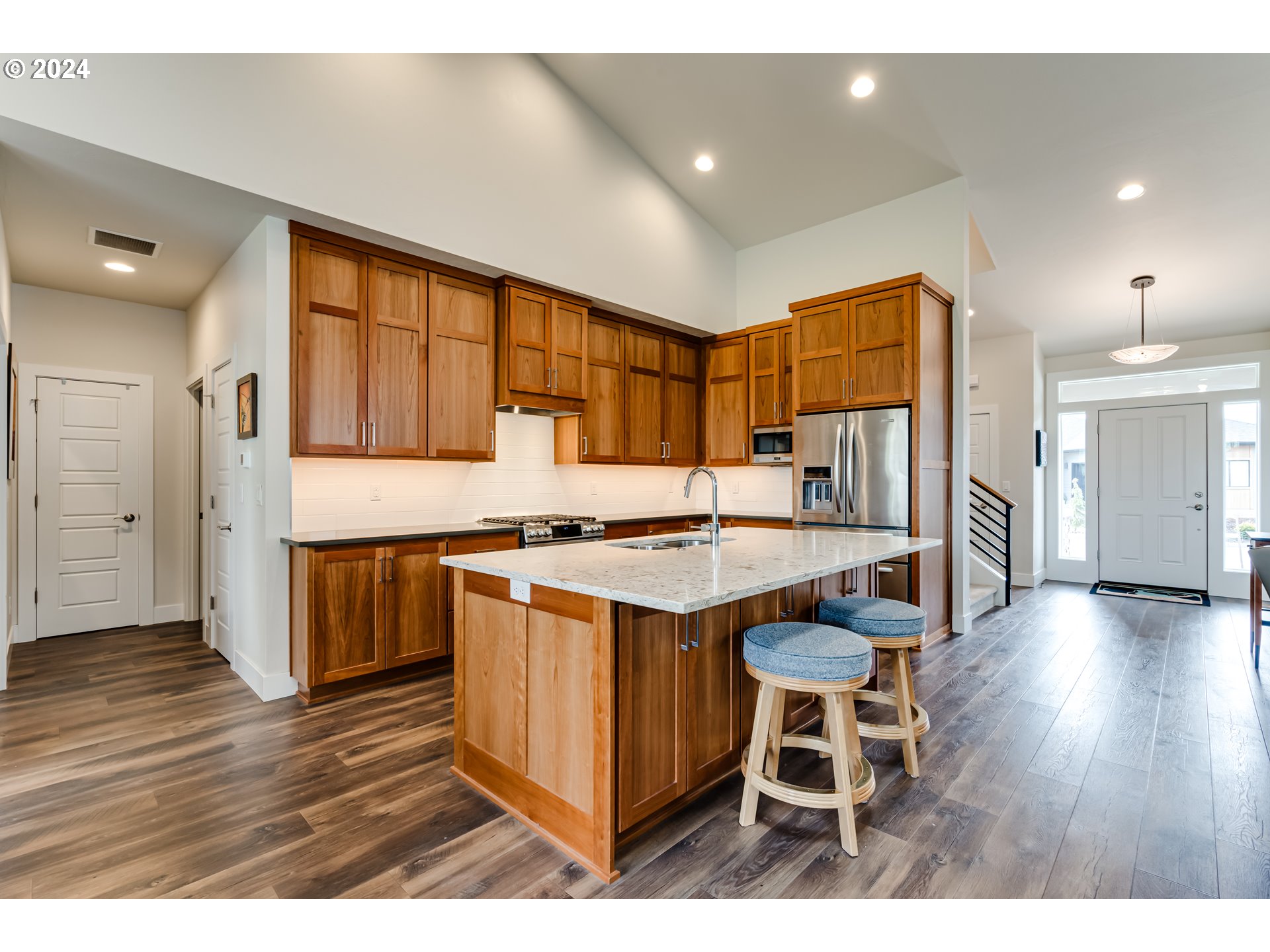 1876 John Day Drive Eugene, OR 97408 - Photo 8 of 43 a open kitchen with stainless steel appliances granite countertop a stove and a refrigerator