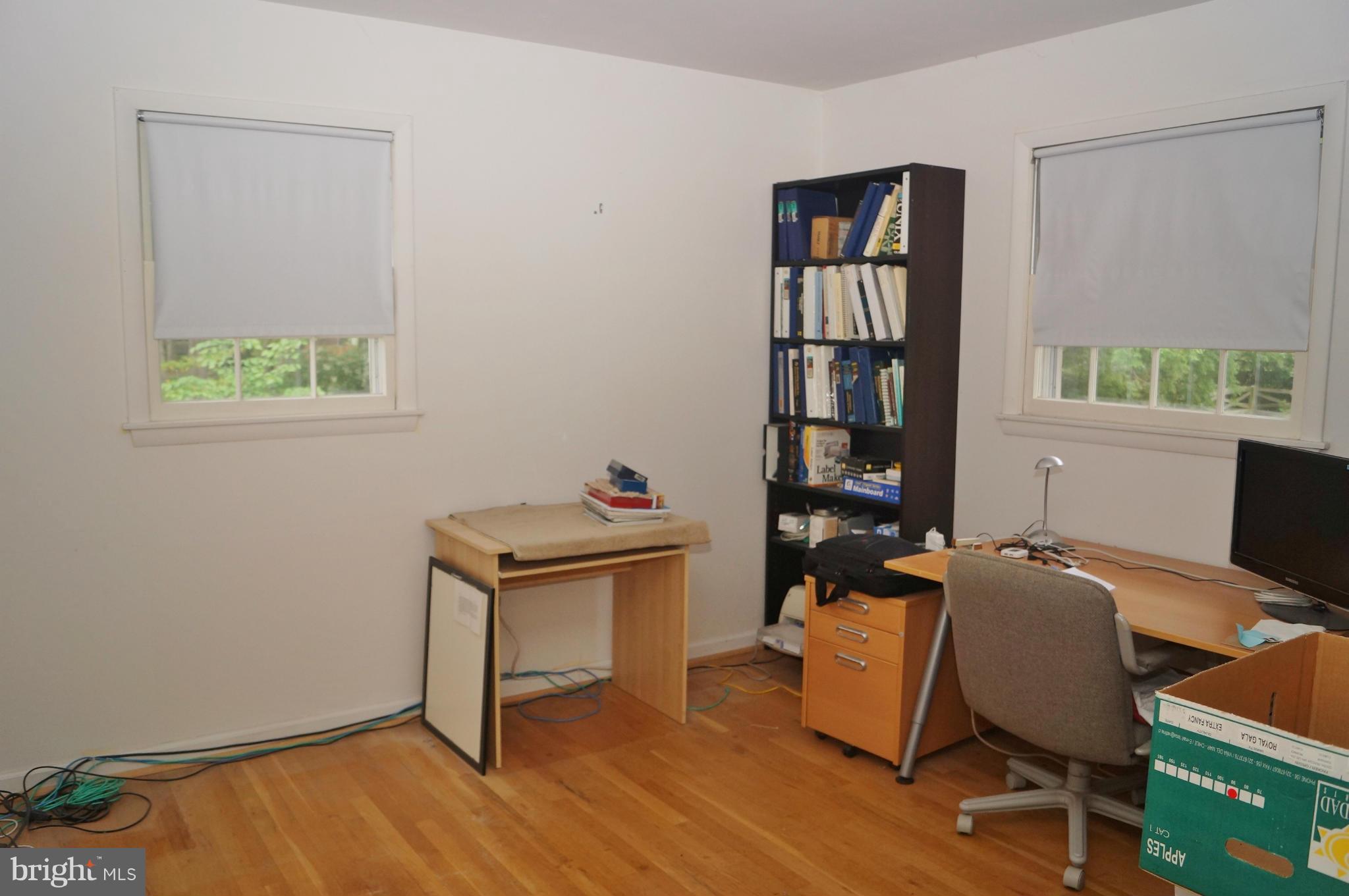 8411 Chervil Road Lanham, MD 20706 - Photo 11 of 27 Bedroom