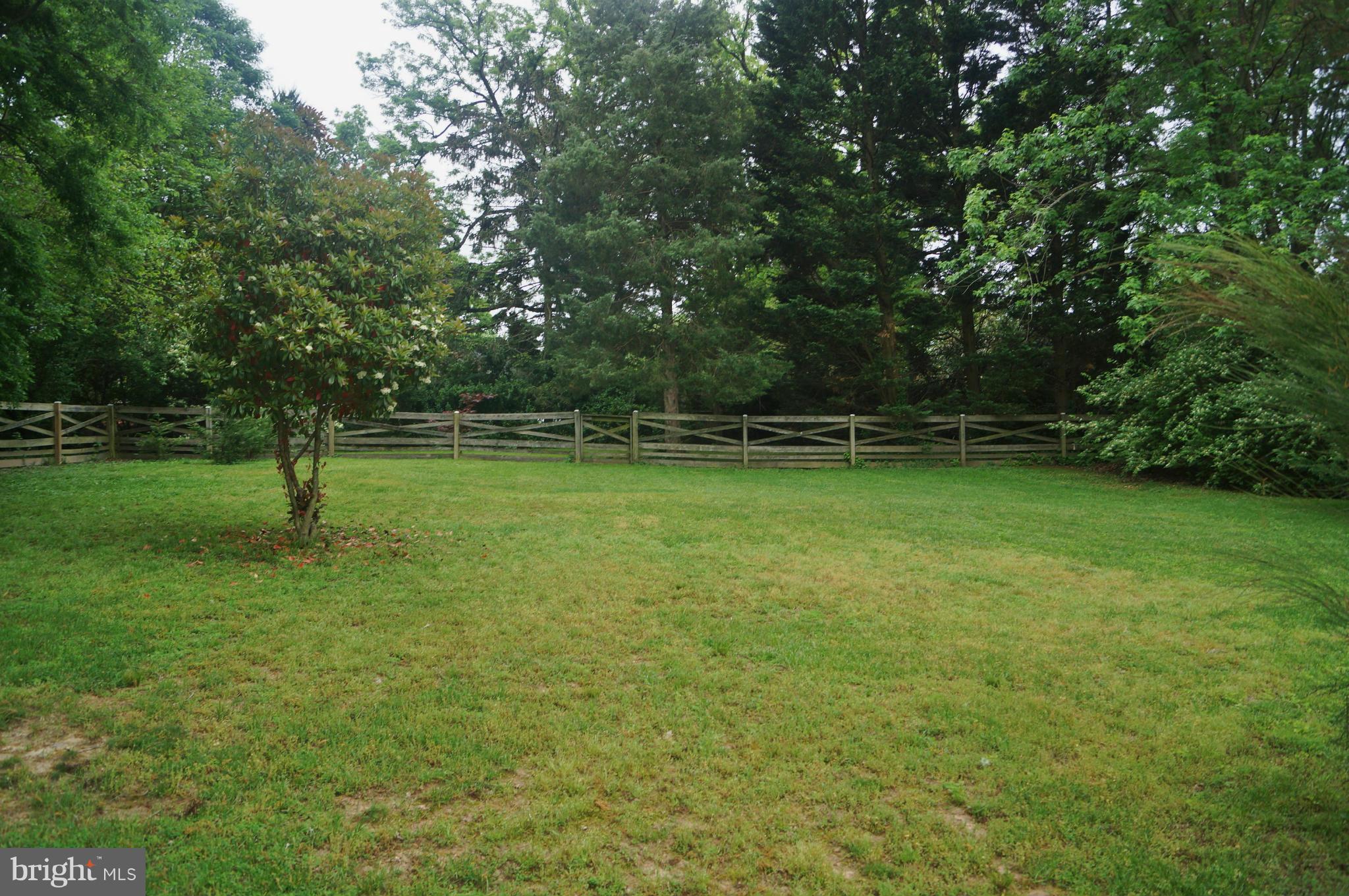 8411 Chervil Road Lanham, MD 20706 - Photo 26 of 27 Exterior (Rear)