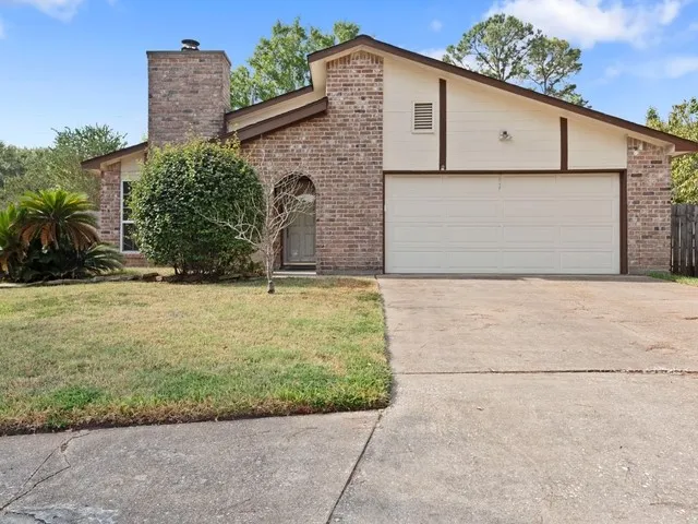 $206,000 | 7015 Oakwood Glen Circle, Spring, TX 77379