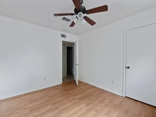 $206,000 | 7015 Oakwood Glen Circle, Spring, TX 77379