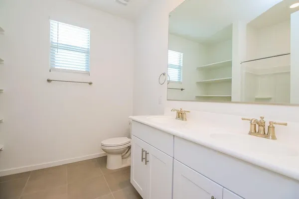 $2,670 | 5647 West Walatowa Street, Laveen, AZ 85339