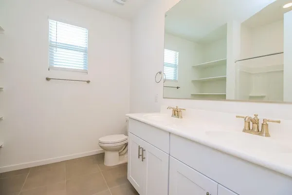 $2,715 | 5647 West Walatowa Street, Laveen, AZ 85339