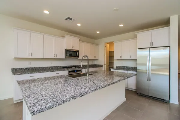 $2,670 | 5647 West Walatowa Street, Laveen, AZ 85339