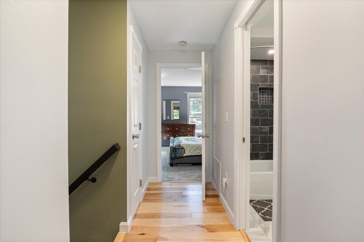 8 Park Street, Unit 4 Saco, ME 04072 - Photo 8 of 18 15-8_Park_St_15