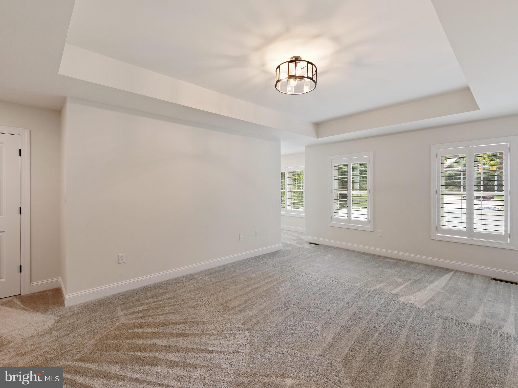 11 Barren Road Media, PA 19063 - Photo 34 of 62 Huge master with tray ceilings