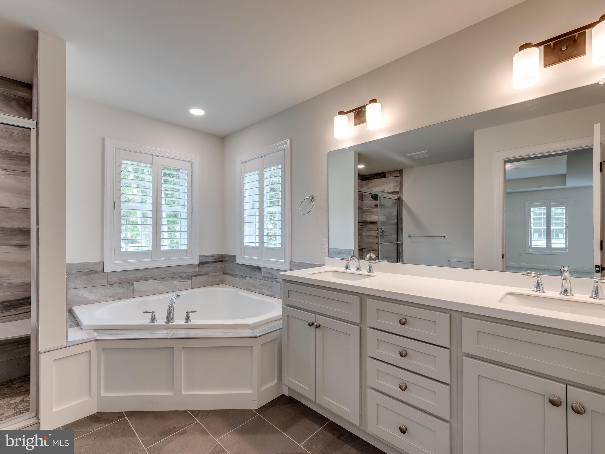 11 Barren Road Media, PA 19063 - Photo 39 of 62 Master with corner soaking tub & double vanity
