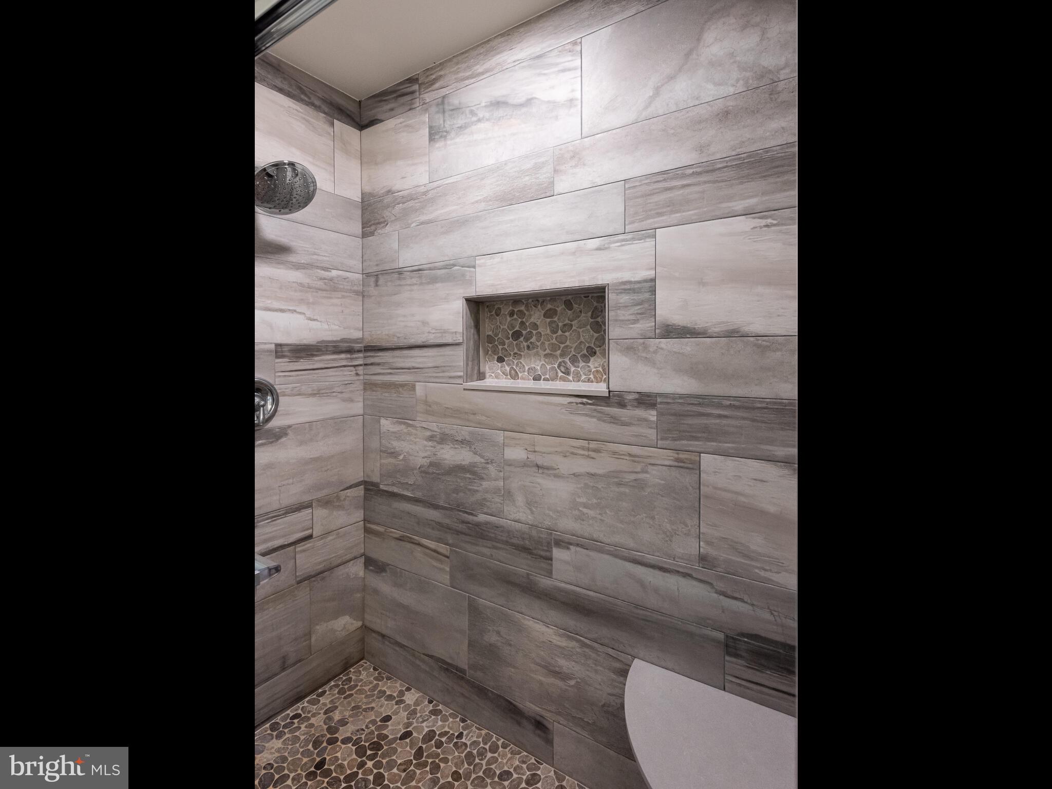 11 Barren Road Media, PA 19063 - Photo 42 of 62 Gorgeous detail & craftsmanship!
