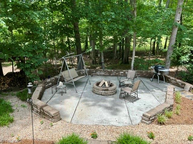 3108 Sandy Springs Road Greensboro, NC 27455 - Photo 37 of 50