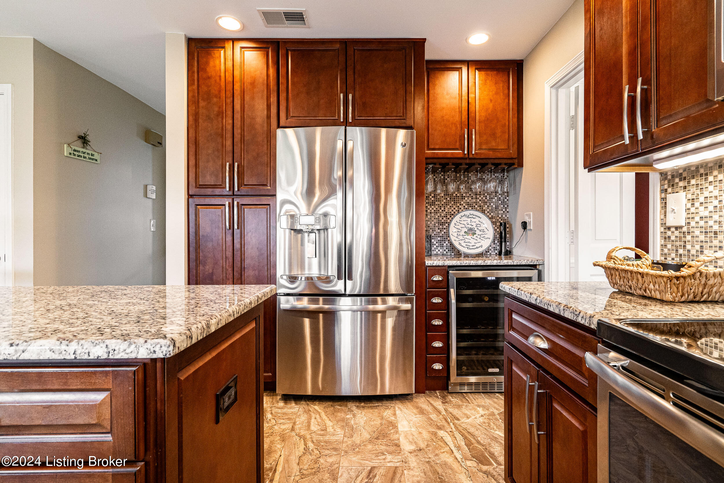 3401 Cross Pointe Road-32