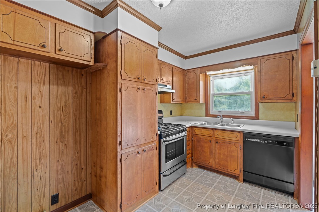 5027 Willett Road Sanford, NC 27332 - Photo 14 of 49