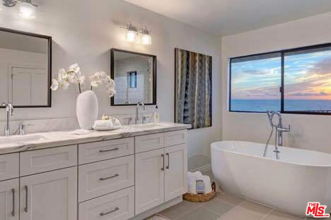 201 Redlands Street Playa del Rey, CA 90293 - Photo 14 of 28