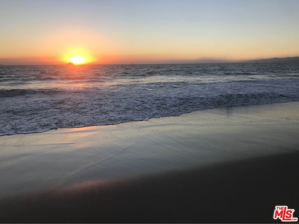 201 Redlands Street Playa del Rey, CA 90293 - Photo 22 of 28