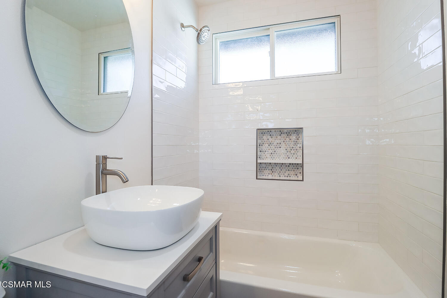 4152 Helene Street Simi Valley, CA 93063 - Photo 24 of 38 hBedroom2-1
