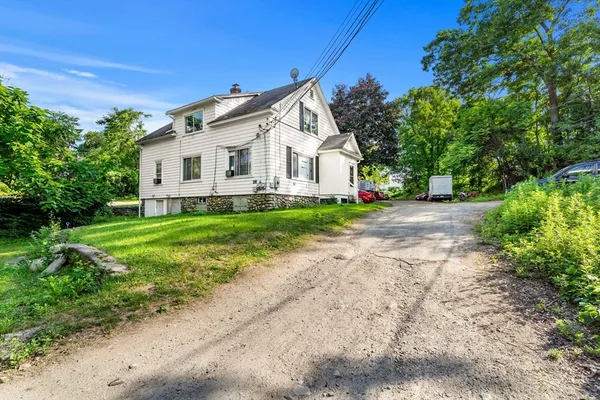 $720,000 | 3-7 Stidsen Way, Worcester, MA 01604