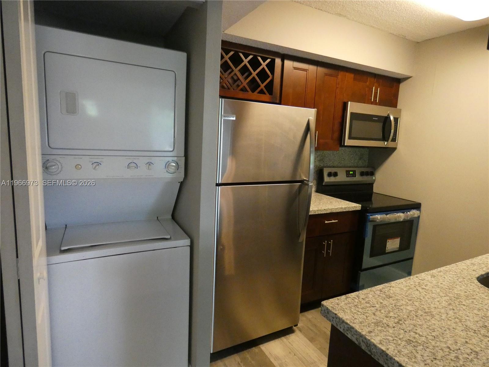 5740 Rock Island Road, Unit 291 Tamarac, FL 33319 - Photo 2 of 21