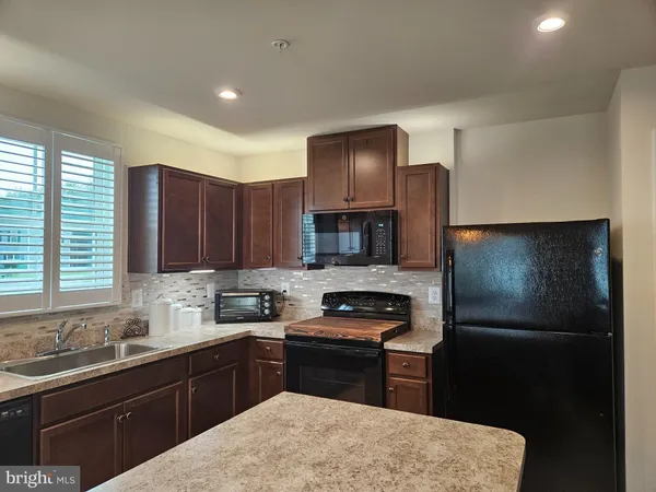 $299,000 | 131 Mariners Way, Cambridge, MD 21613