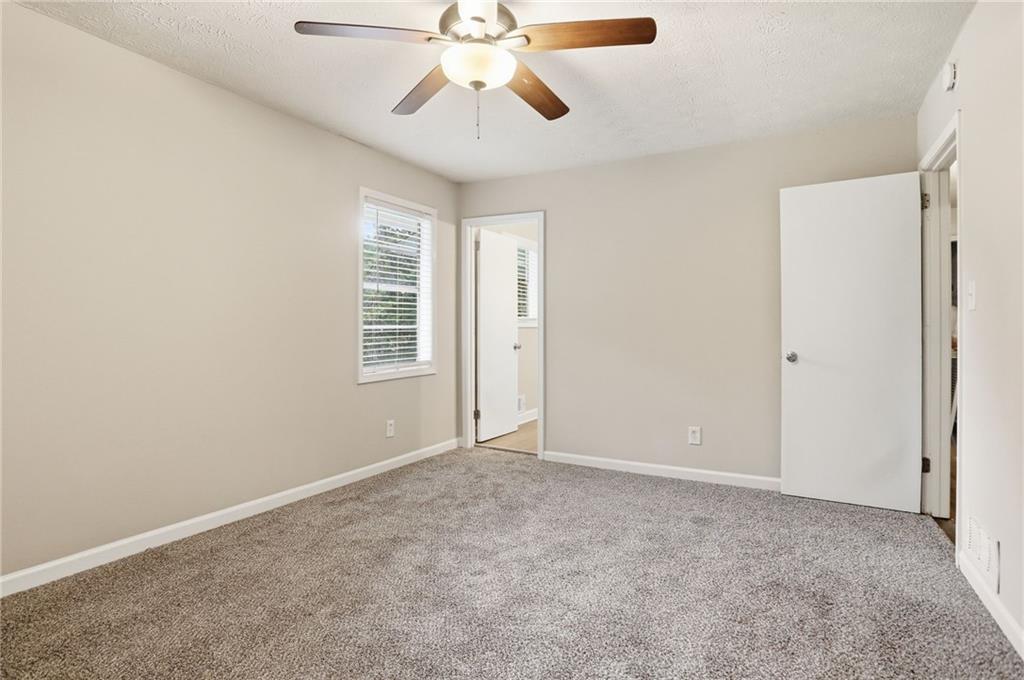 2370 Tiffany Circle Decatur, GA 30035 - Photo 22 of 39
