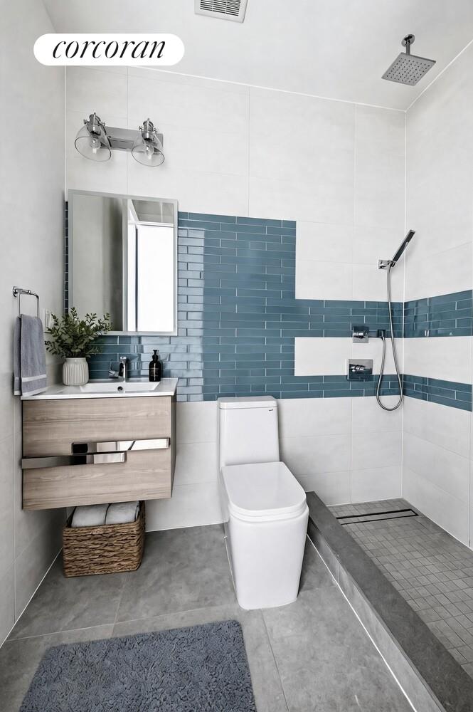 26 Goodwin Place, Unit 4R Brooklyn, NY 11221 - Photo 4 of 7