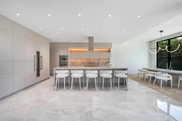 $5,000,000 | 340 Southwest 20th Road, Miami, FL 33129