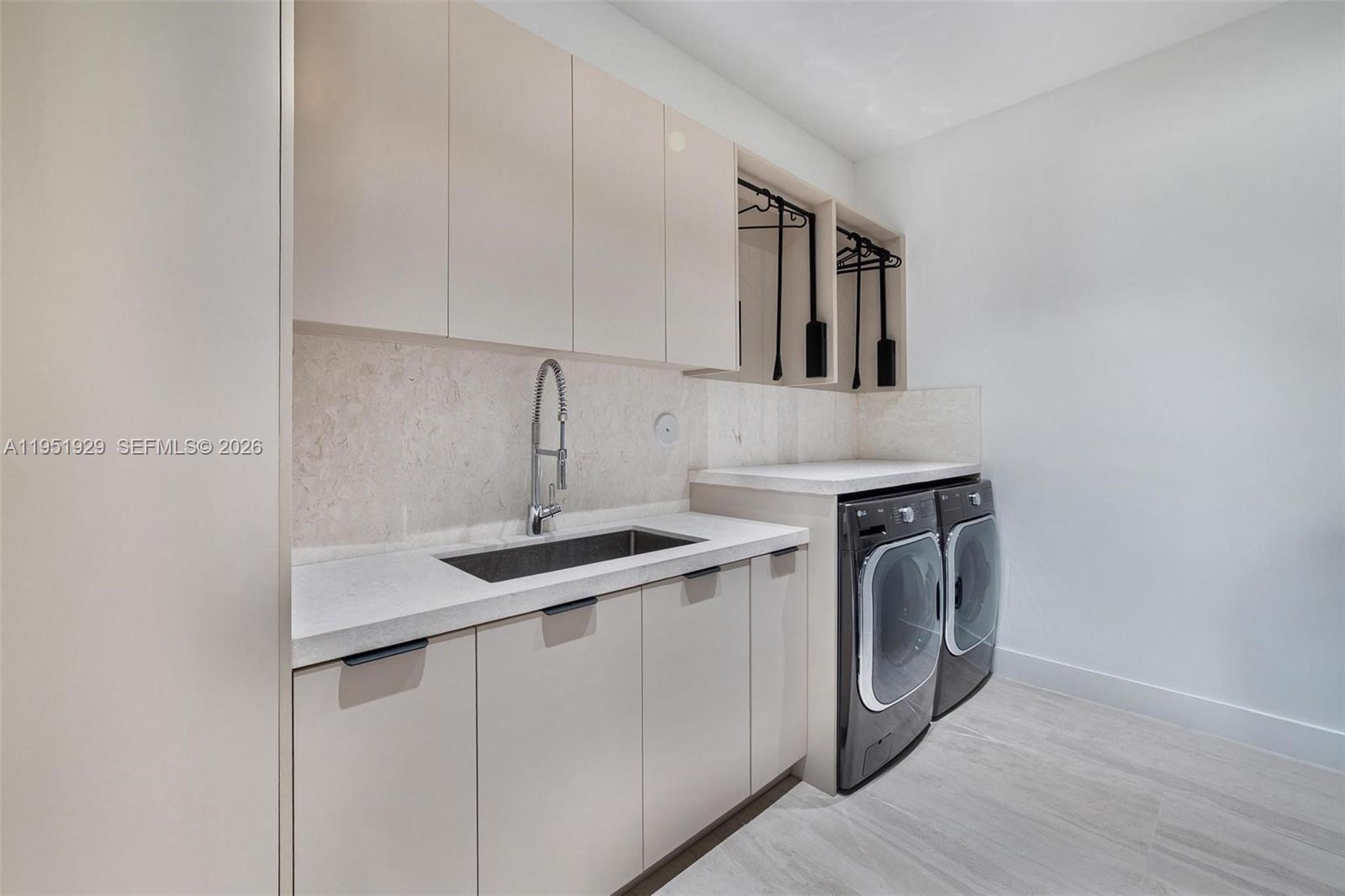 340 Southwest 20th Road Miami, FL 33129 - Photo 27 of 37