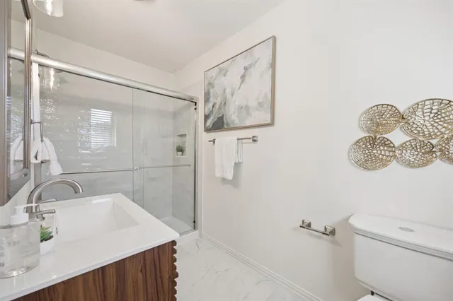 $395,000 | 1505 Oak Glen Court, Arlington, TX 76012