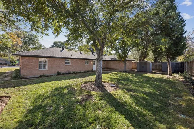 $395,000 | 1505 Oak Glen Court, Arlington, TX 76012