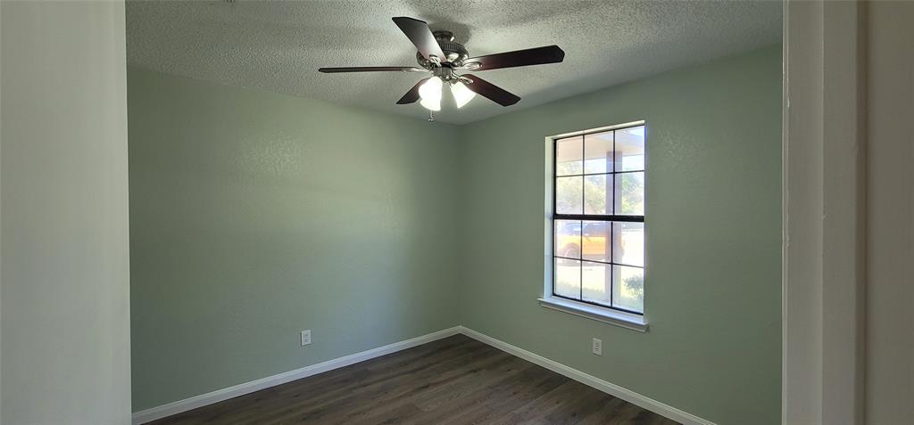 1701 Saddle Road Granbury, TX 76049 - Photo 12 of 14