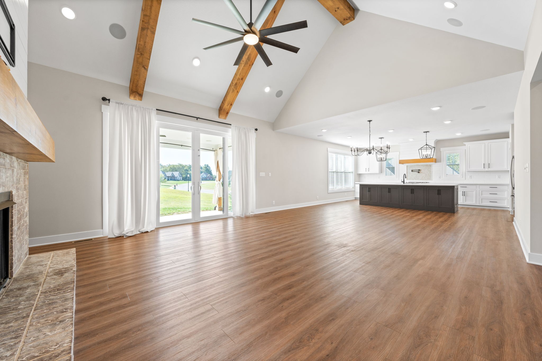 1048 Shady Grove Road Clarksville, TN 37043 - Photo 16 of 67 Gallery Image 16