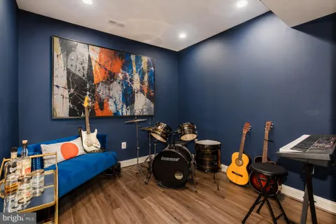 $1,600,000 | 8018 Takoma Avenue, Silver Spring, MD 20910