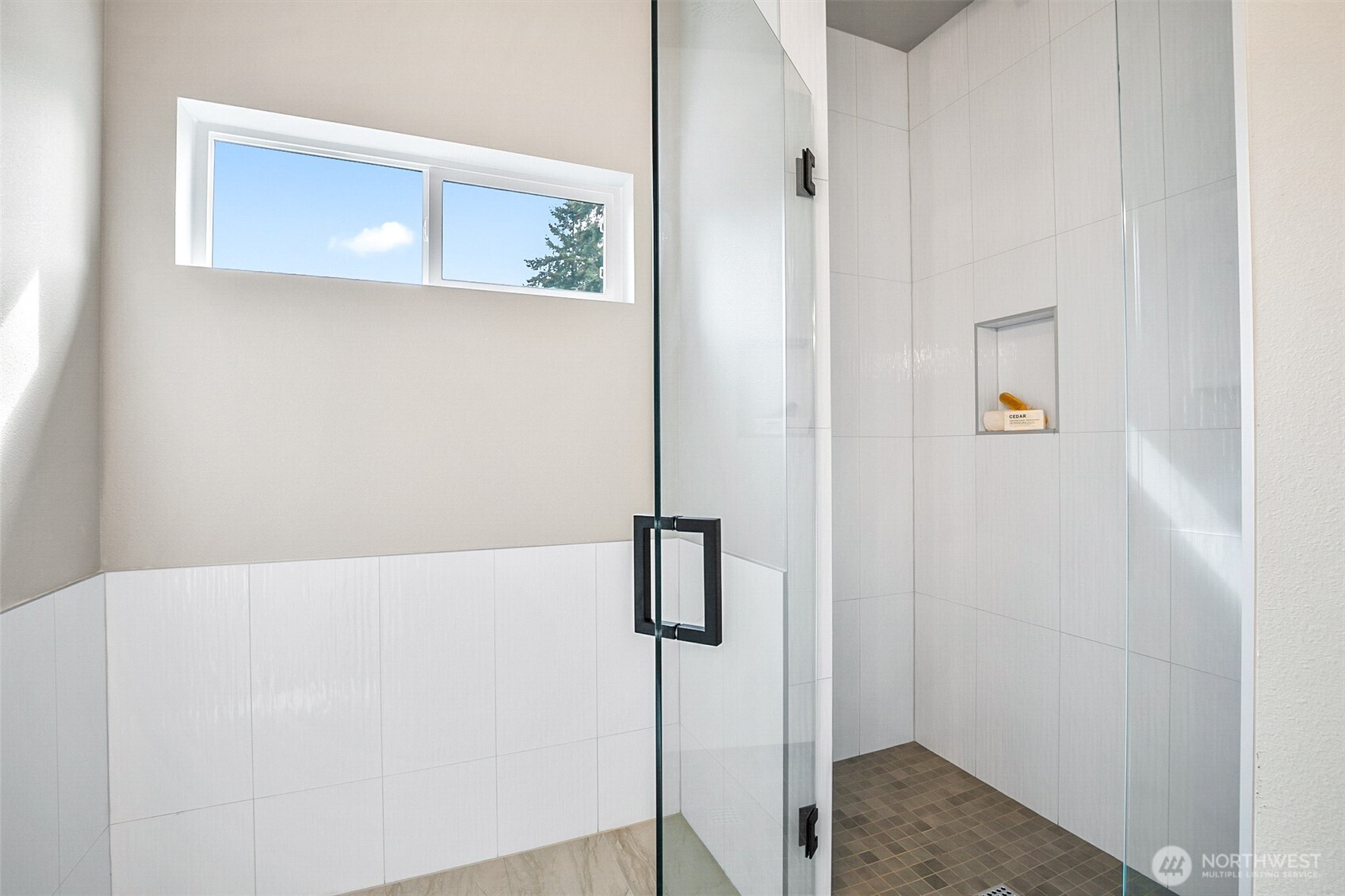 2900 Northeast 5th Place Renton, WA 98056 - Photo 20 of 37