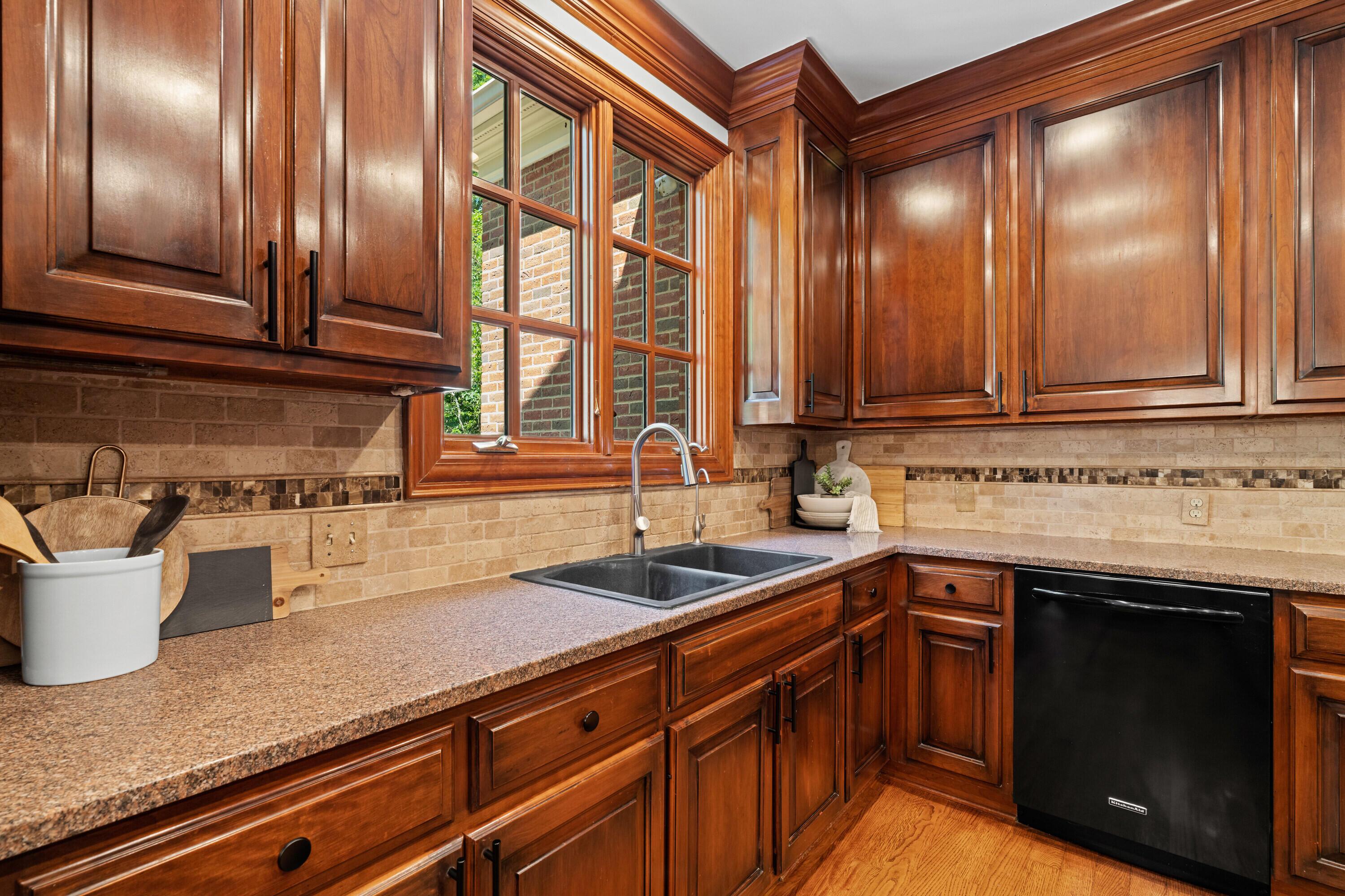 5455 Plantation Road Sunbury, OH 43074 - Photo 47 of 176 Kitchen