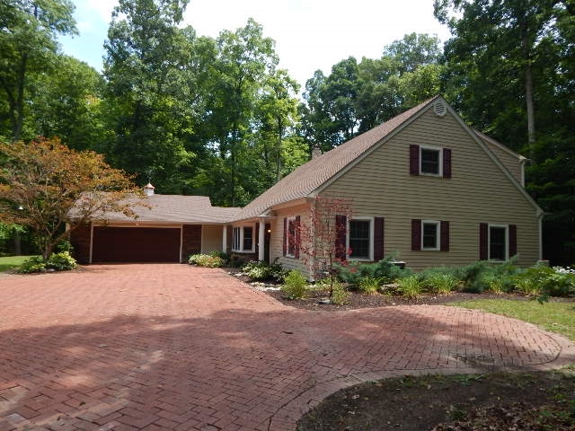2310 Sawmill Road Fort Wayne, IN 46845 - Photo 1 of 26 Gallery Image 1
