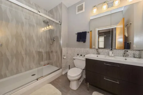 $3,500 | 2024 South Wabash Avenue, Unit 306, Chicago, IL 60616