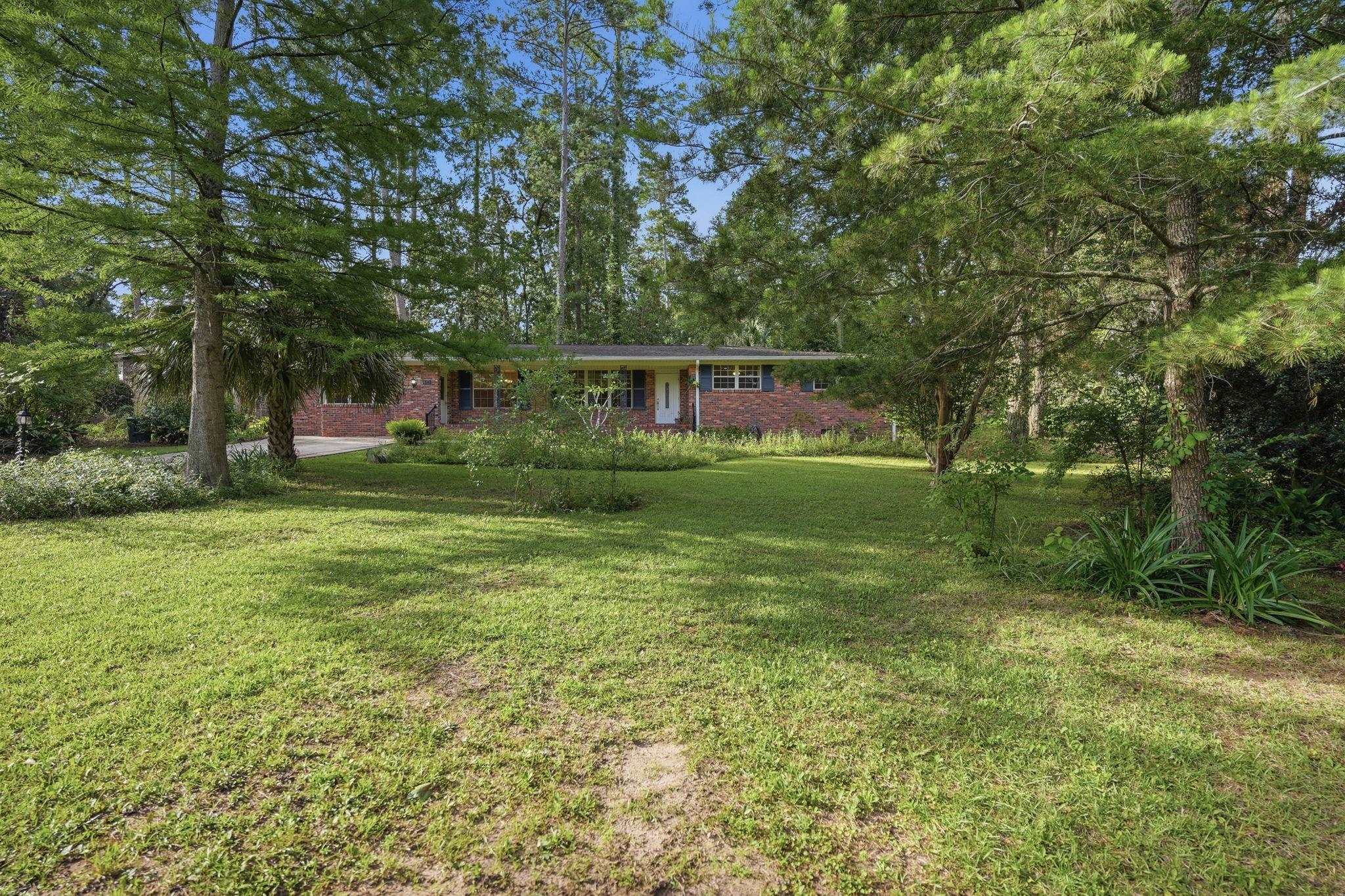 1923 Sharon Road Tallahassee, FL 32303 - Photo 2 of 52