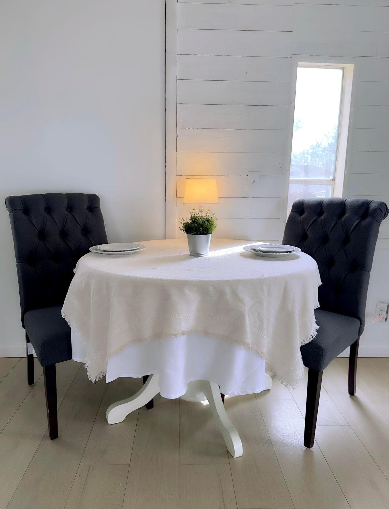 1330 Hanover Road, Unit 33 Delaware, OH 43015 - Photo 6 of 29 Dining area