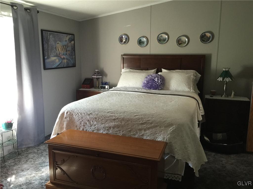 3386 Creek Road Northampton, PA 18067 - Photo 6 of 12 Gallery Image 6