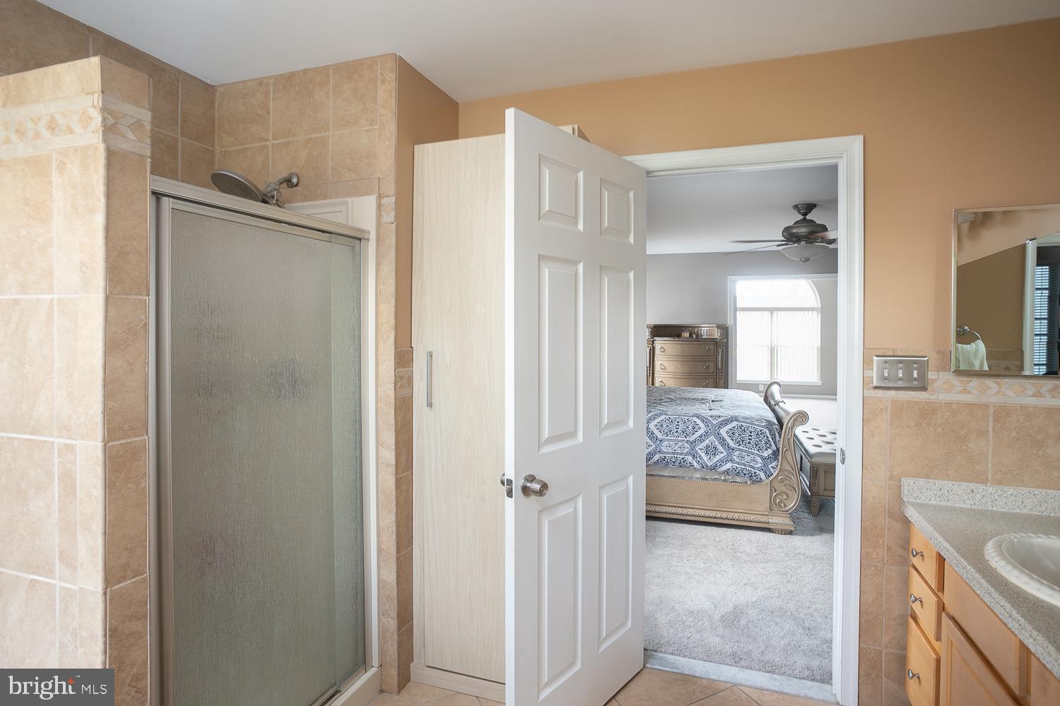 4 Clement Court Columbus, NJ 08022 - Photo 22 of 41