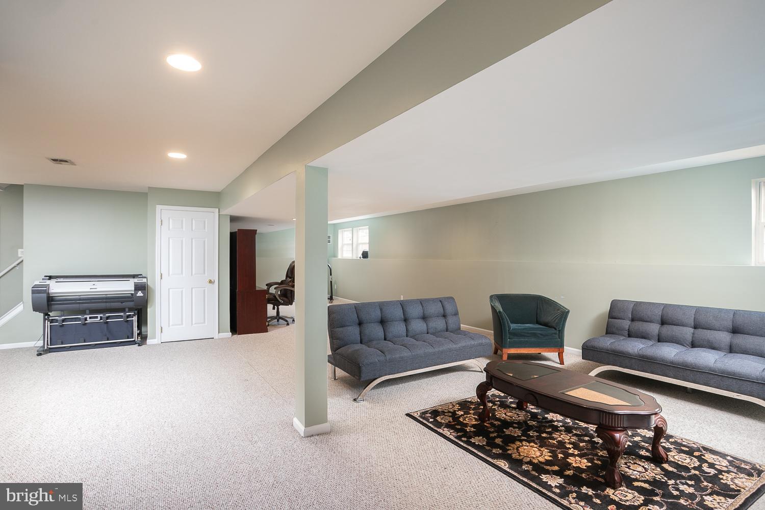 4 Clement Court Columbus, NJ 08022 - Photo 33 of 41