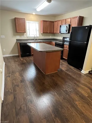 $1,700 | 4315 Bastille Drive, Kernersville, NC 27284