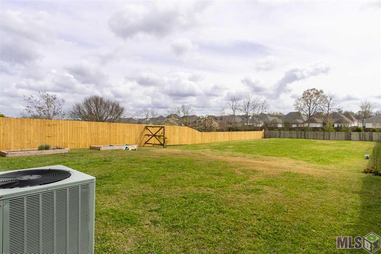 10726 Springtree Avenue Baton Rouge, LA 70810 - Photo 18 of 31