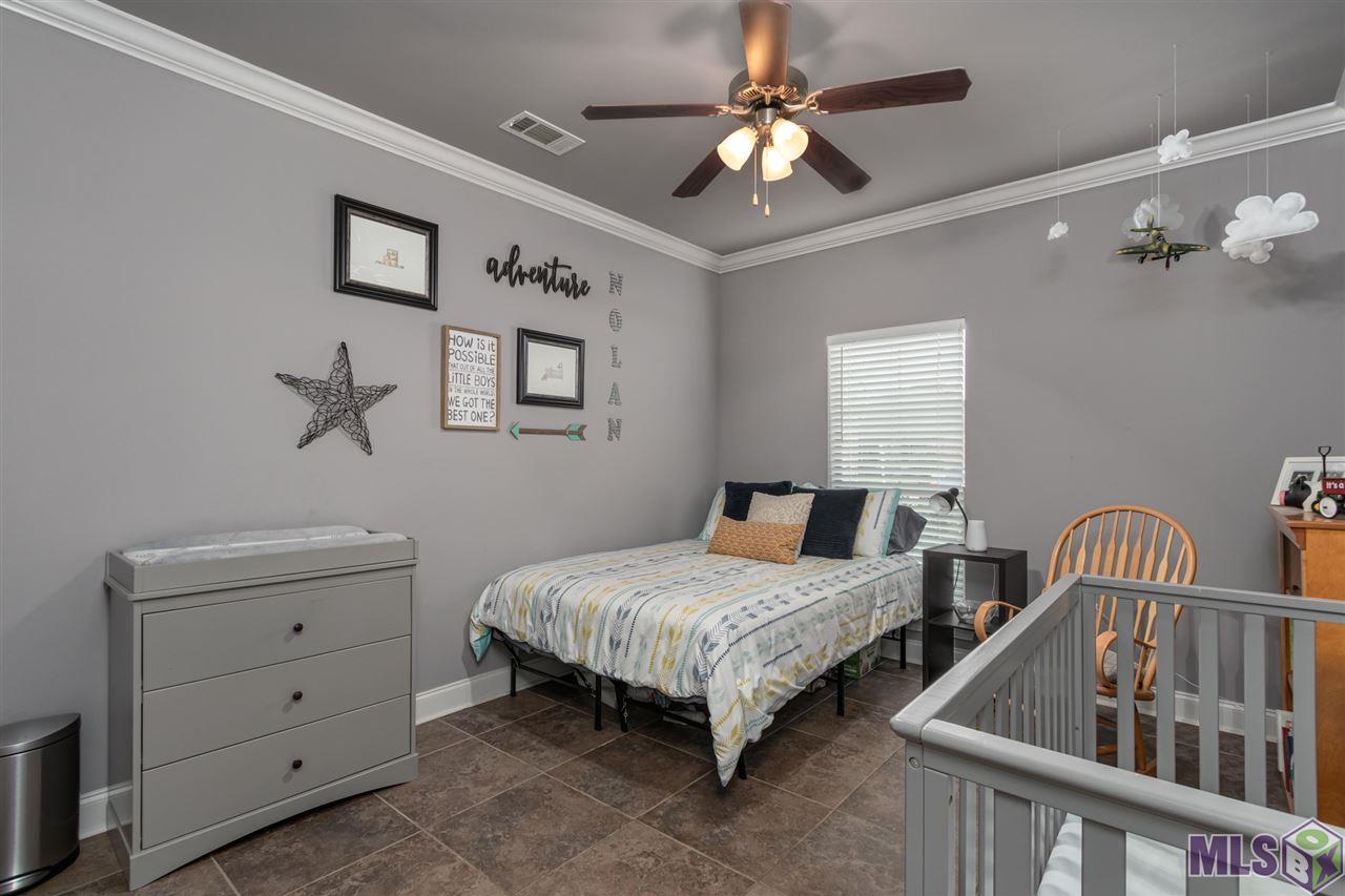 10726 Springtree Avenue Baton Rouge, LA 70810 - Photo 9 of 31
