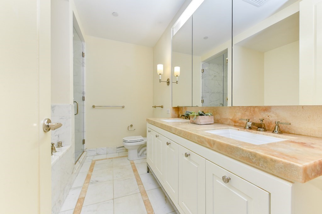 400 Stuart Street, Unit 17B Boston, MA 02116 - Photo 12 of 22