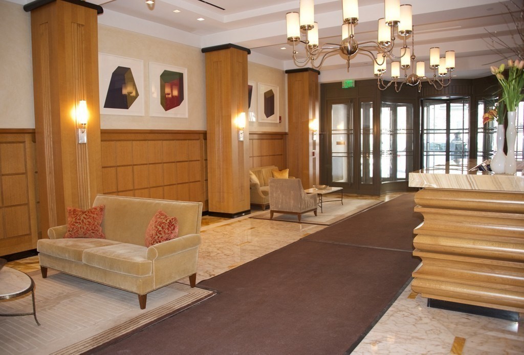 400 Stuart Street, Unit 17B Boston, MA 02116 - Photo 19 of 22