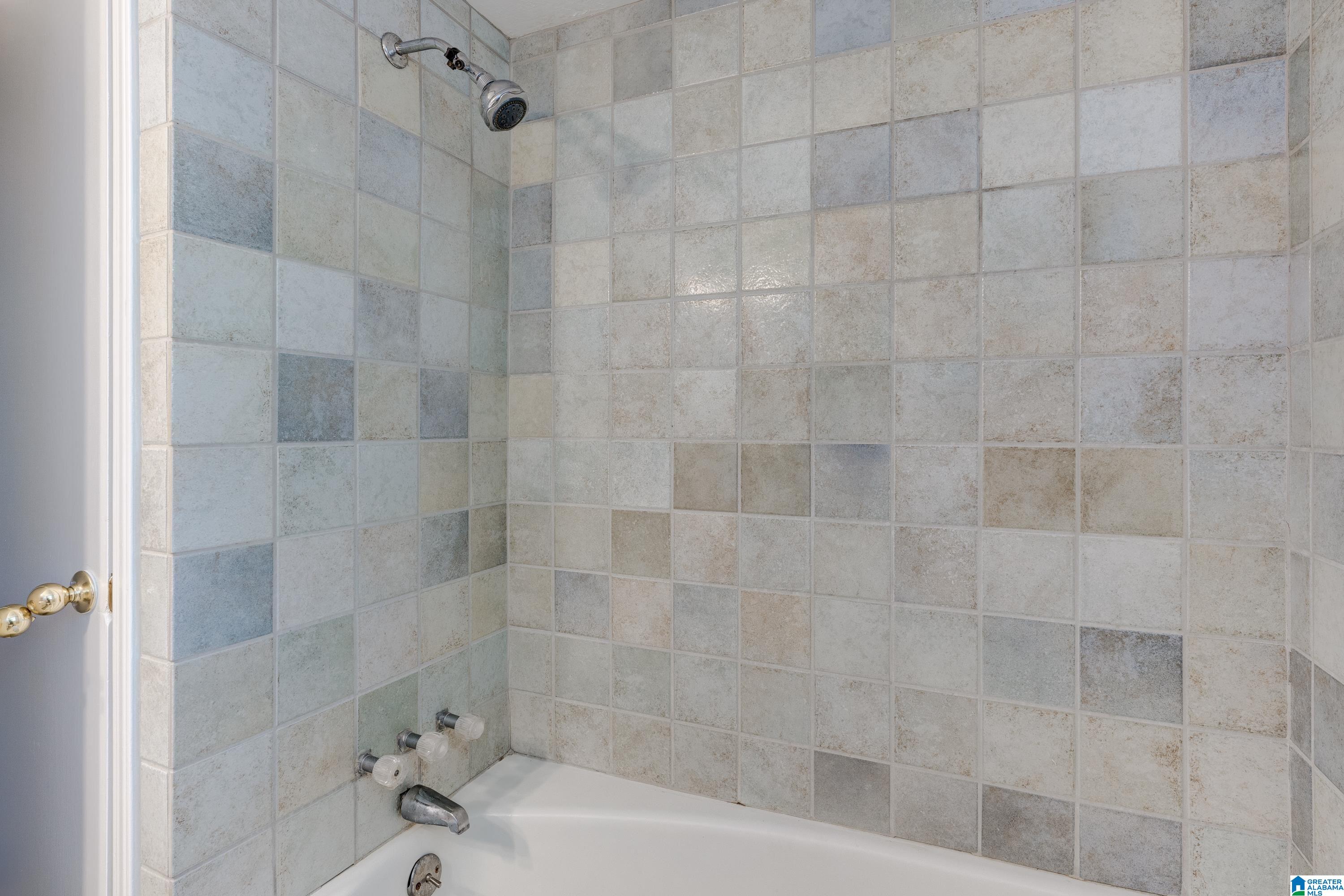 2327 Deerwood Road Birmingham, AL 35216 - Photo 22 of 32