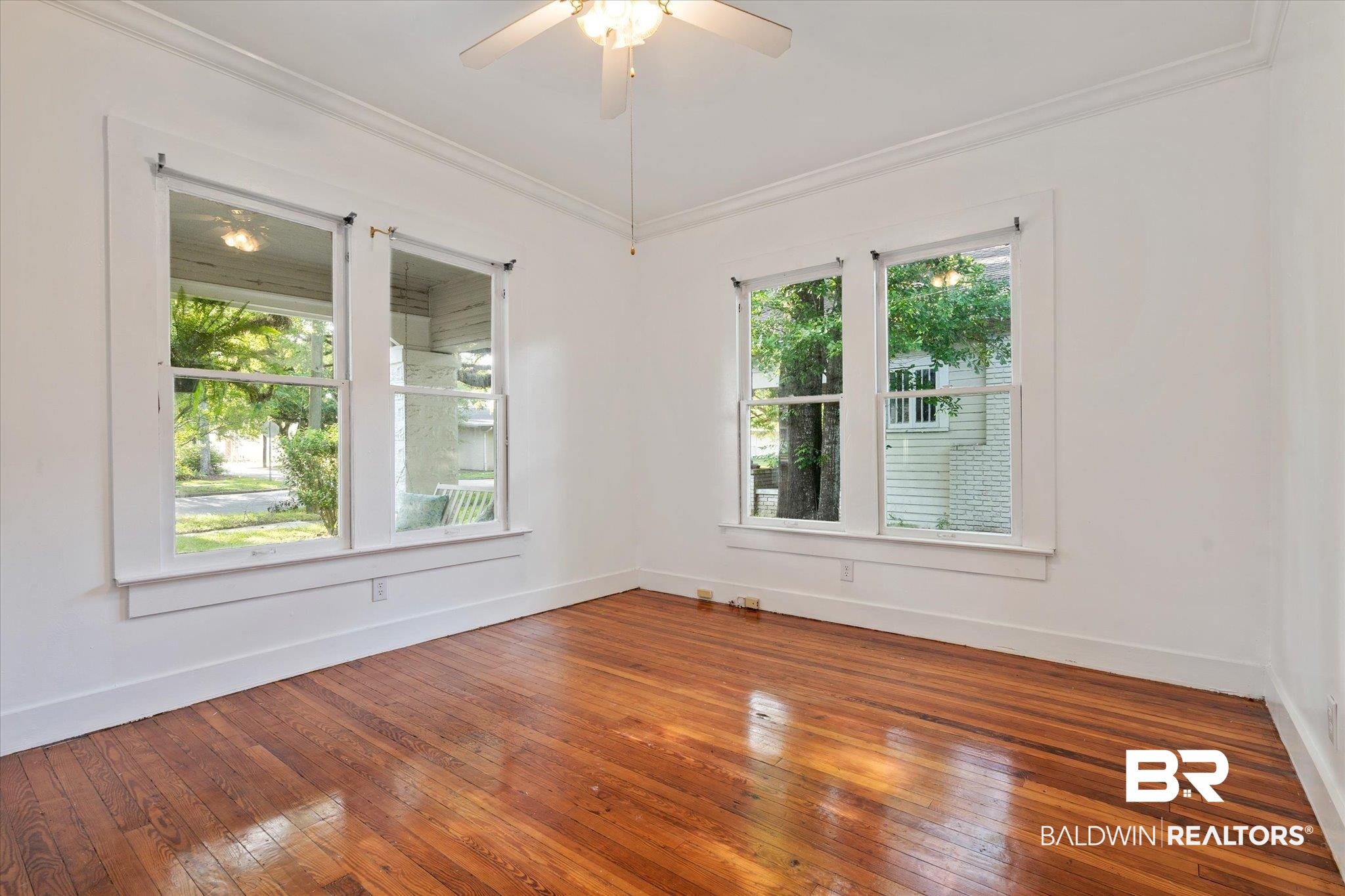 26 South Street Mobile, AL 36606 - Photo 6 of 22