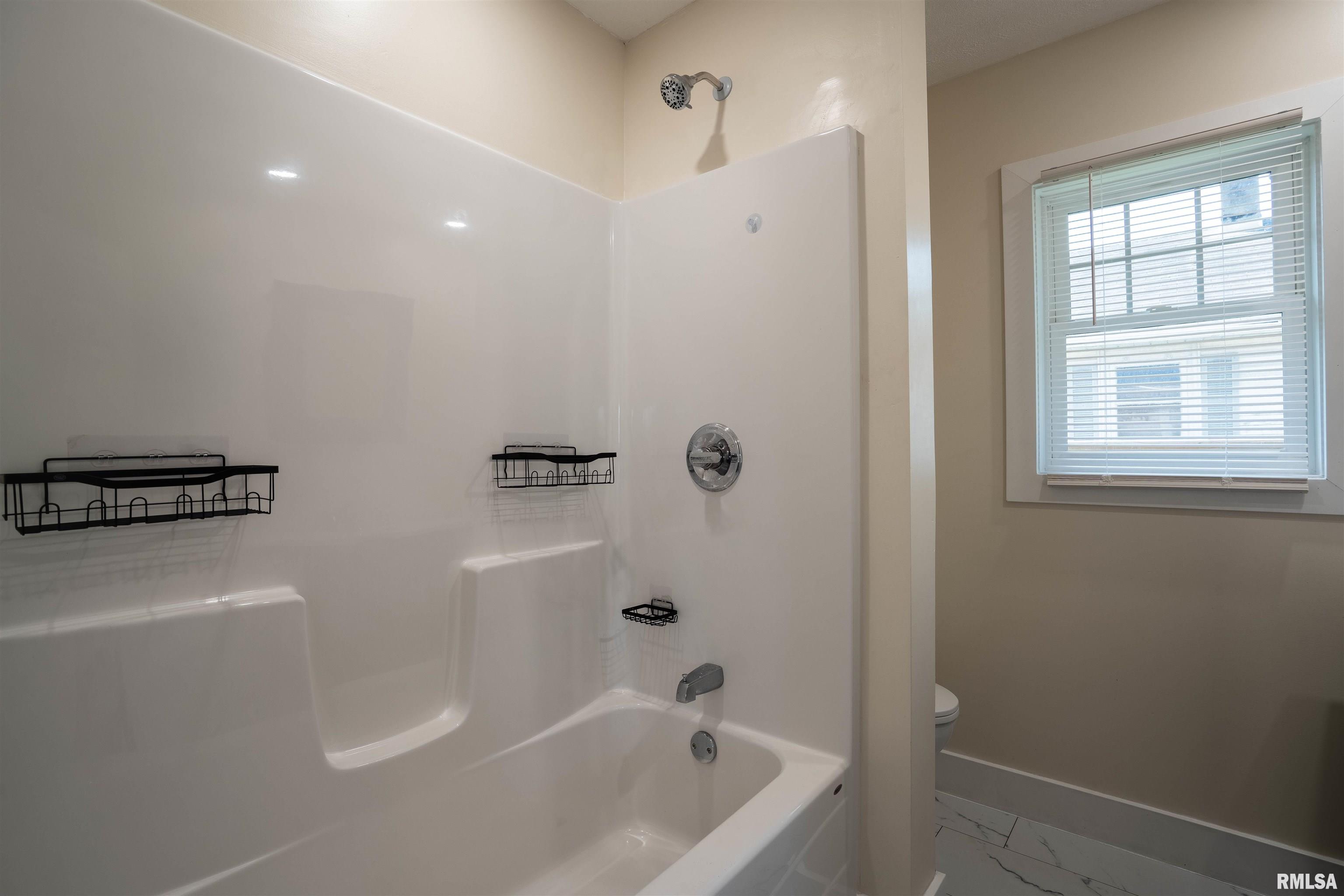 320 North 9th Street Herrin, IL 62948 - Photo 14 of 26