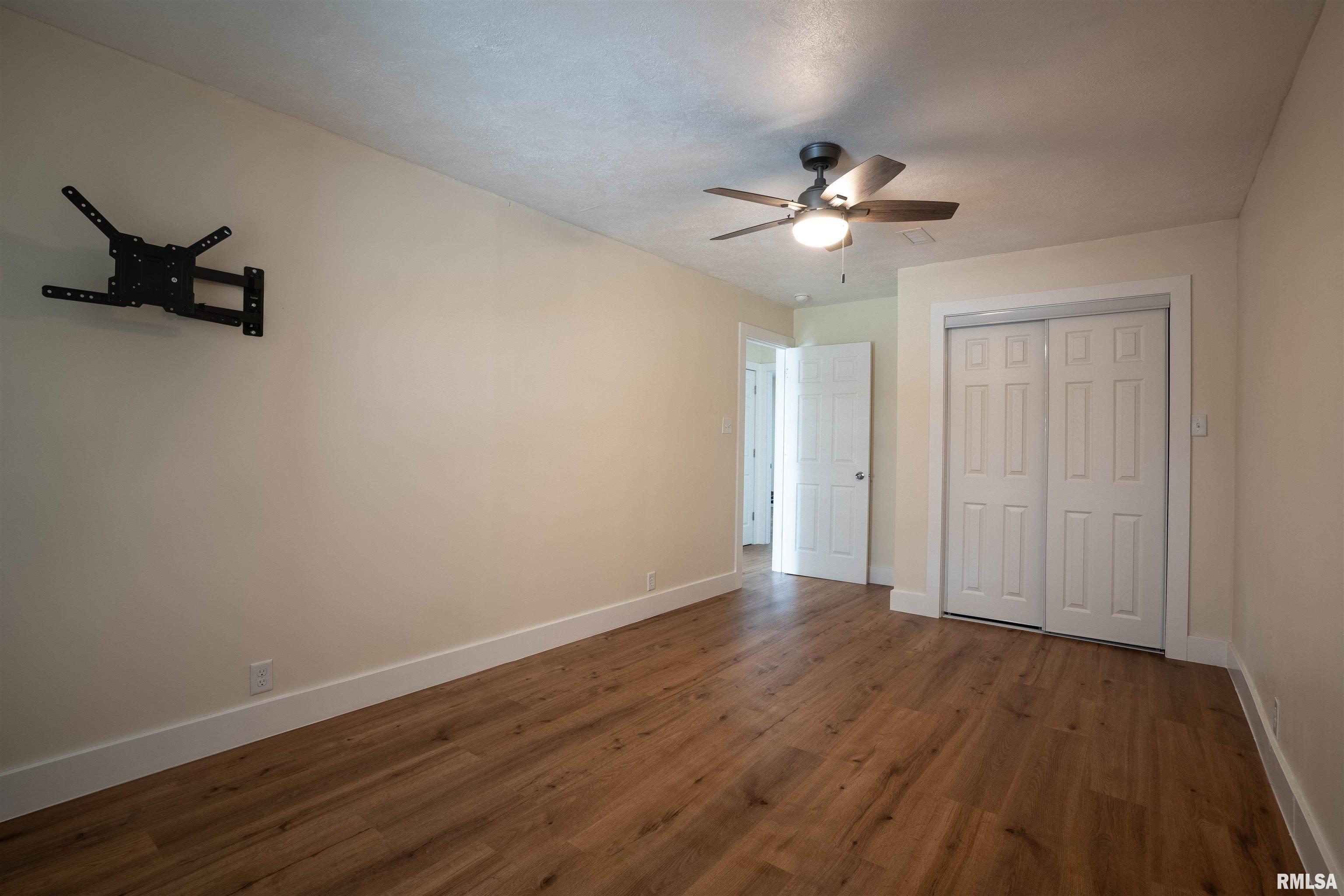 320 North 9th Street Herrin, IL 62948 - Photo 17 of 26